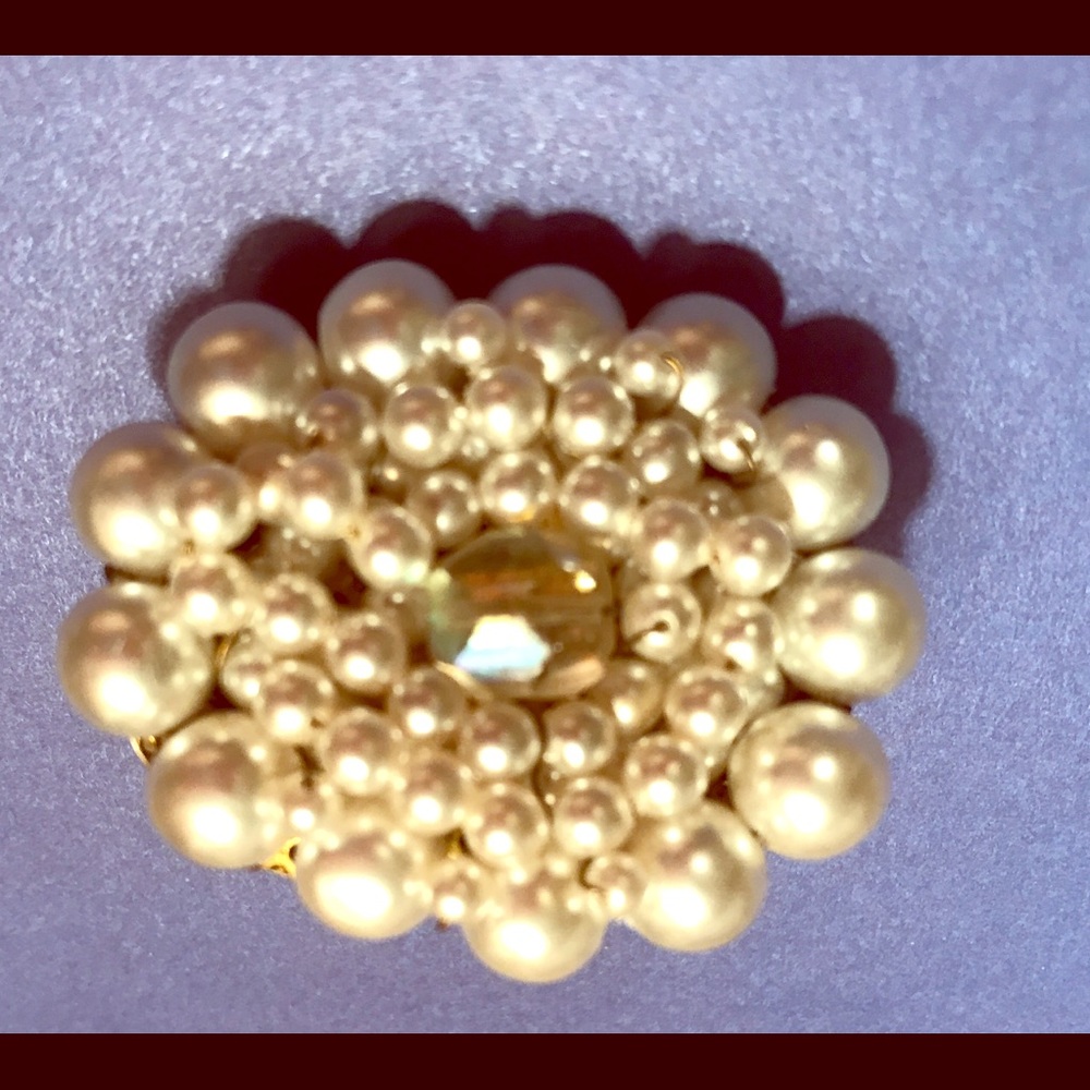 Pearl and Rhinestone Vintage-Style Brooch